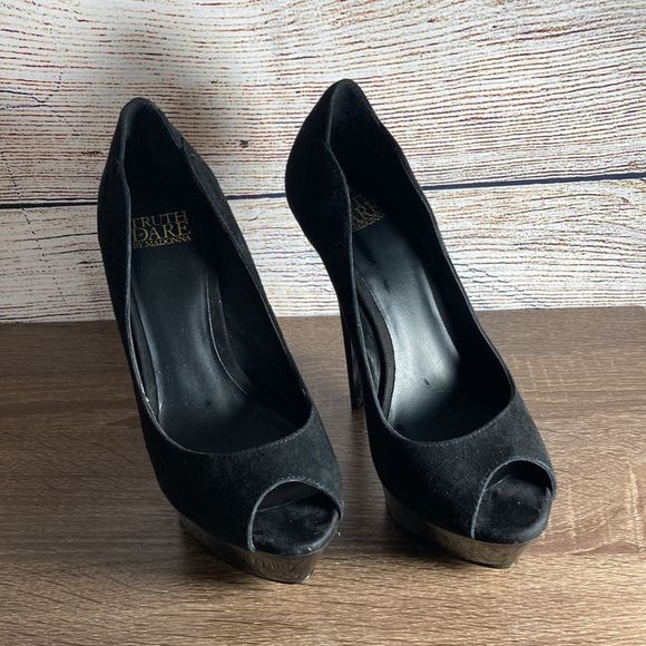 Truth or Dare Black Suede heels by Madonna size 6 - Picture 2 of 13